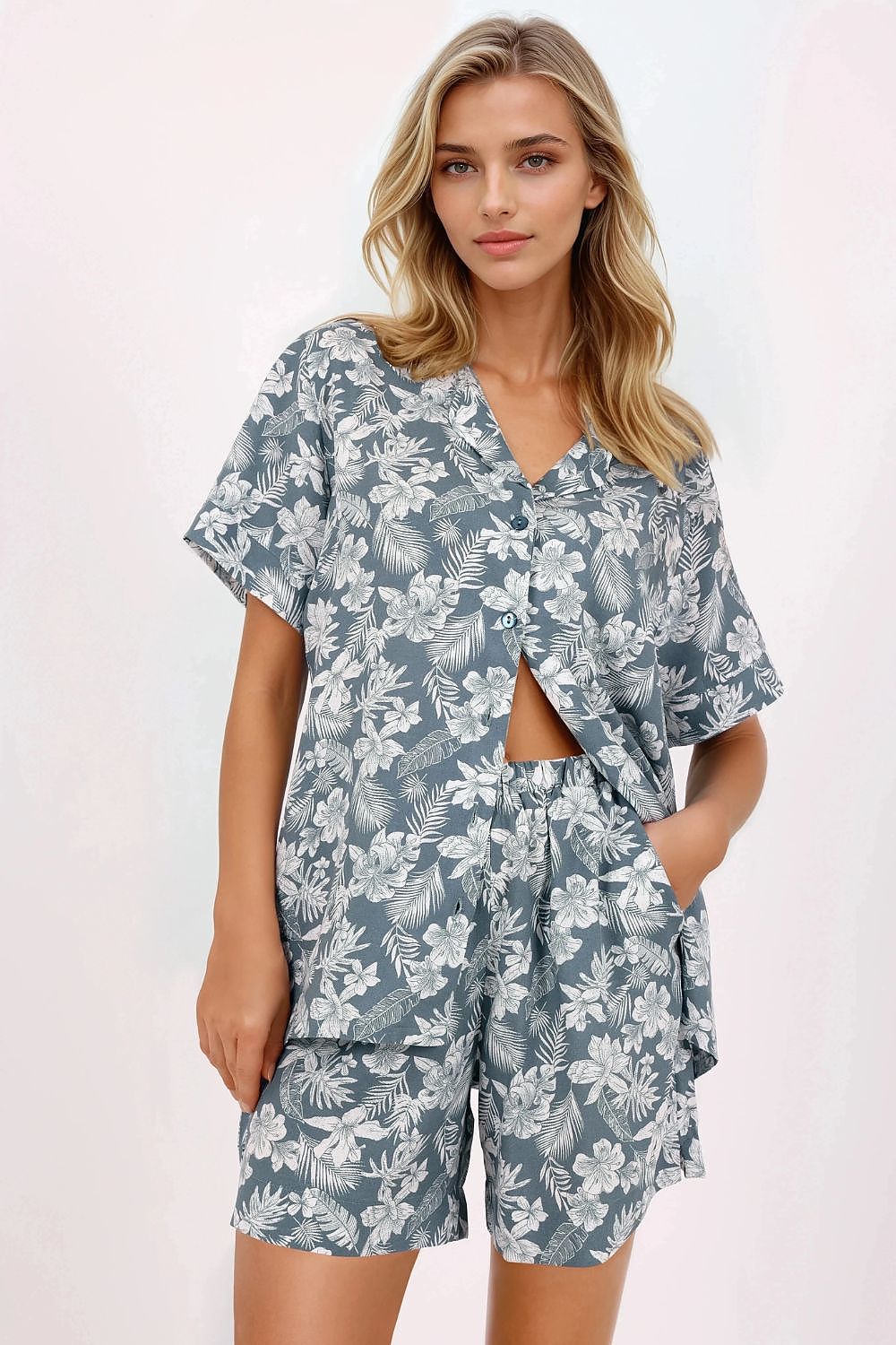Pijama Momenti Per Me verde 215296 - vista de producto 1 en Secretelles