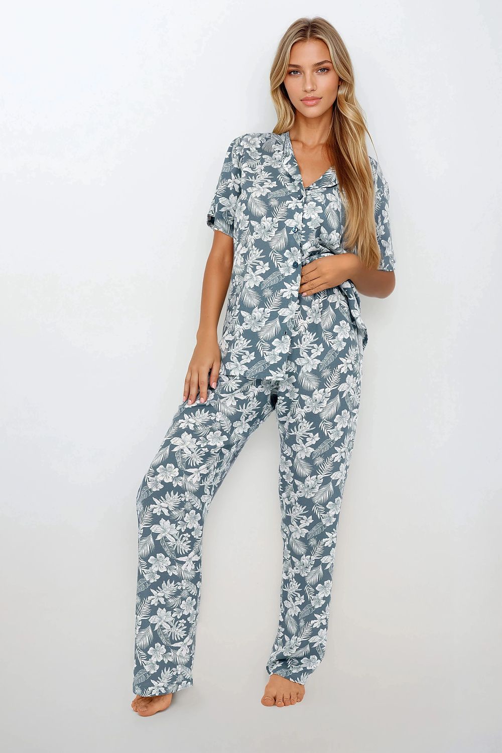 Pijama Momenti Per Me verde 215911 - vista de producto 1 en Secretelles