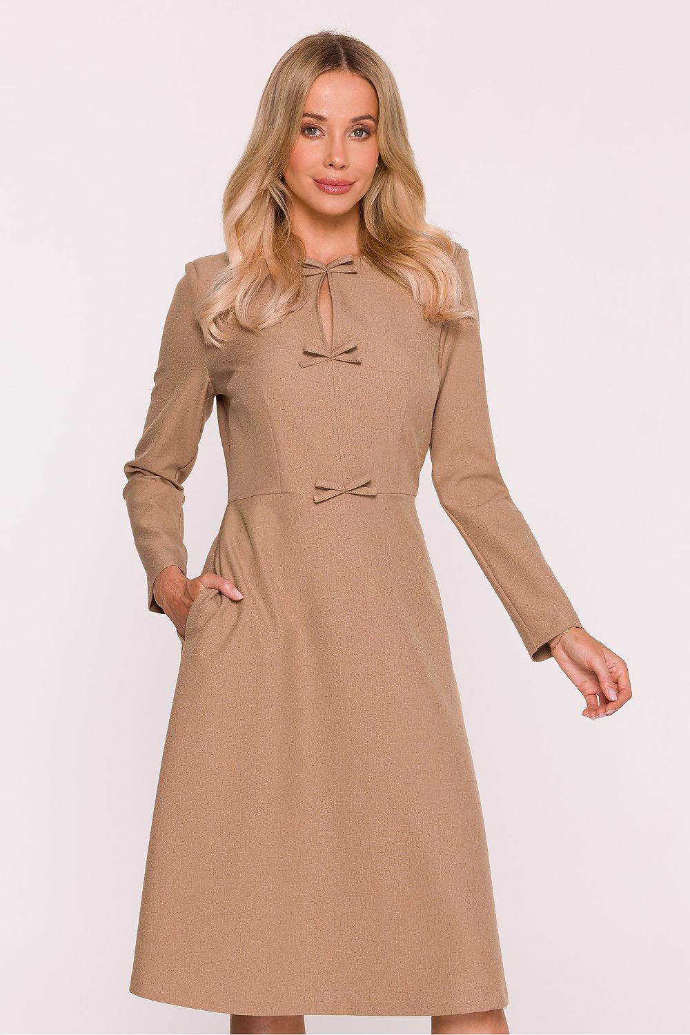 Vestido Stylove beige 217281 - vista de producto 13 en Secretelles