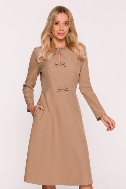 Vestido Stylove beige 217281 - vista de producto 13 en Secretelles