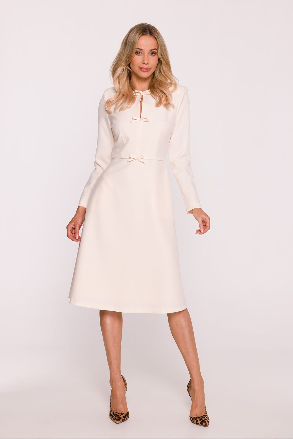 Vestido Stylove beige 217281 - vista de producto 2 en Secretelles