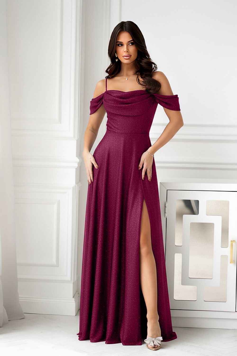 Vestido Bicotone beige 208193 - vista de producto 4 en Secretelles